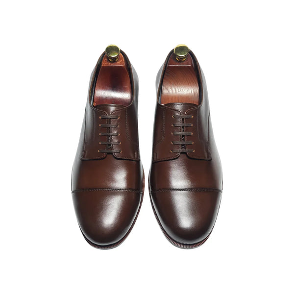Wide Toe Box Cap Toe