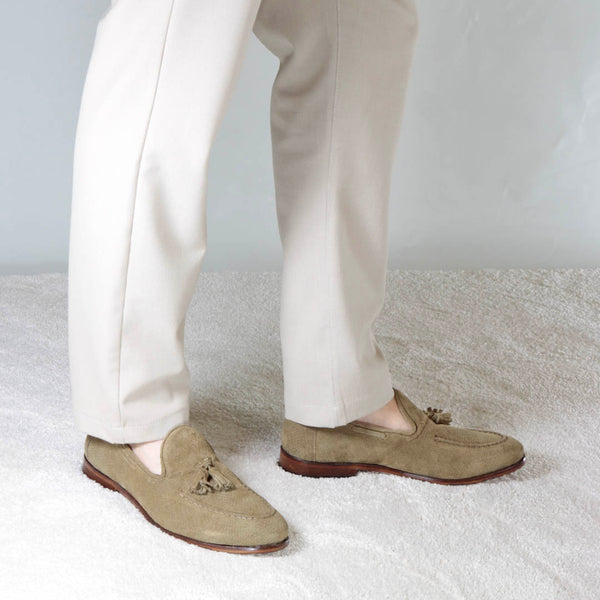 Handmade suede moccasin with beige tassels