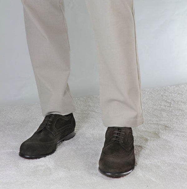 Elegant men's Deby in dark brown suede
